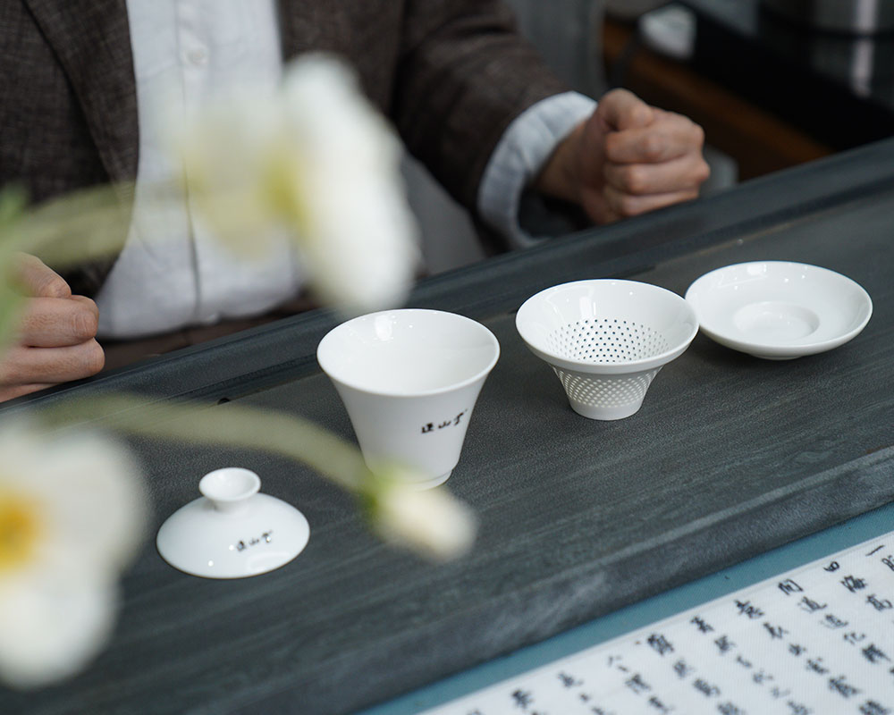 【中国直邮，时效10-15天】正山堂 一杯一漏茶具套装 办公室茶杯 100ml