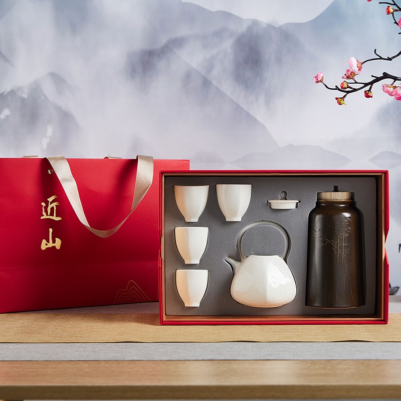 【中国直邮，时效10-15天】北溪堂·近山茶具礼盒 釉白雅静 一壶四杯 礼盒包装正山堂