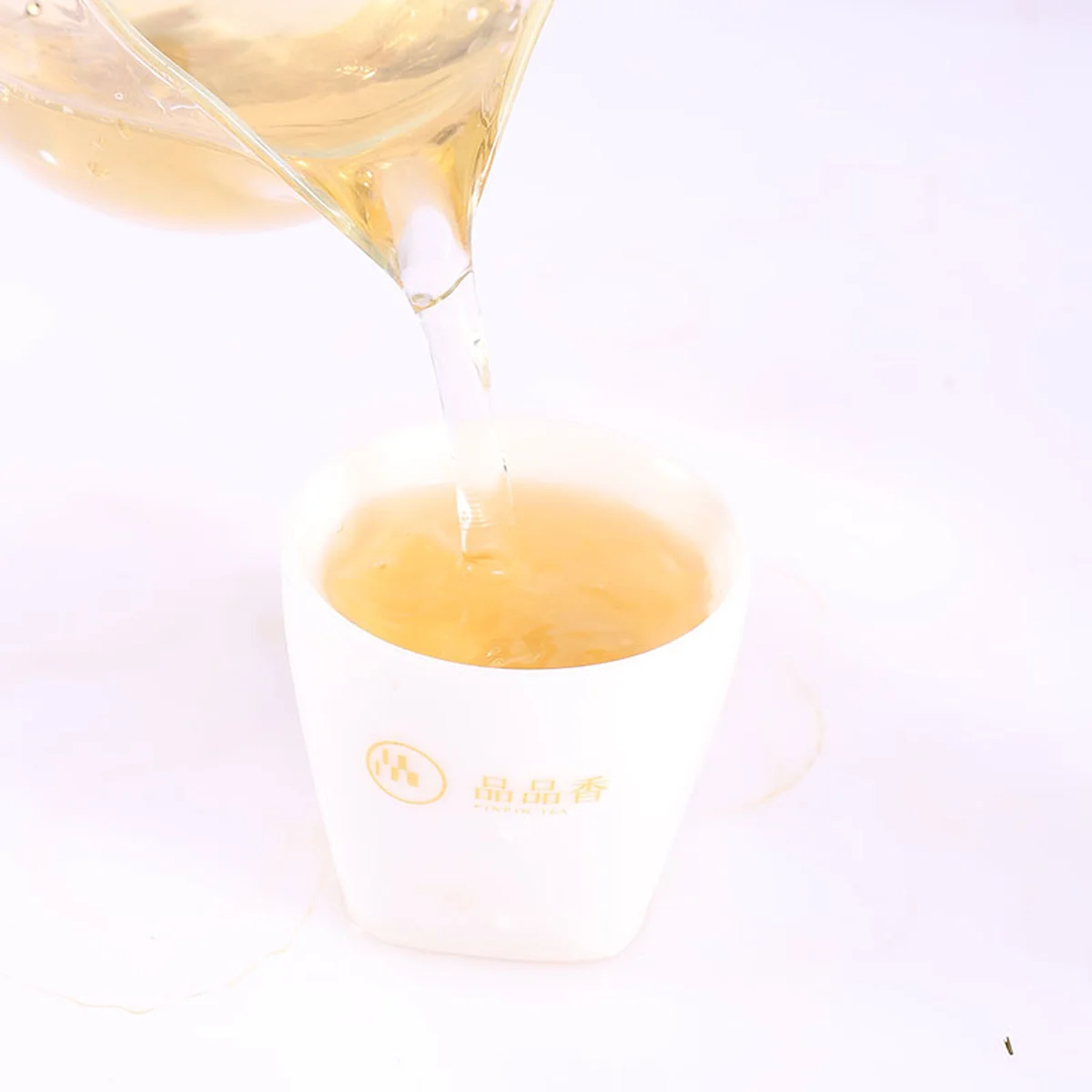Pinpinxiang Tea 2019 Raw Silk Road White Peony Fuding White Tea 112g gift box