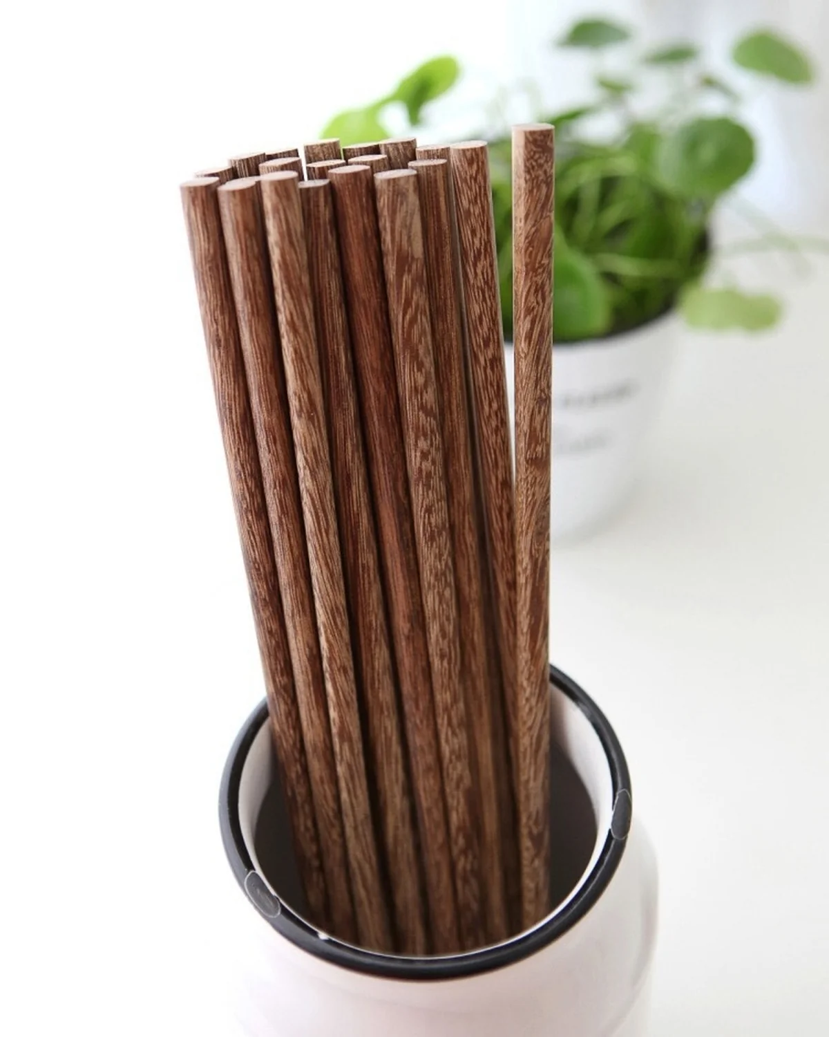 Concord natural chicken wing wooden chopsticks natural logs 10 pairs of 25CM