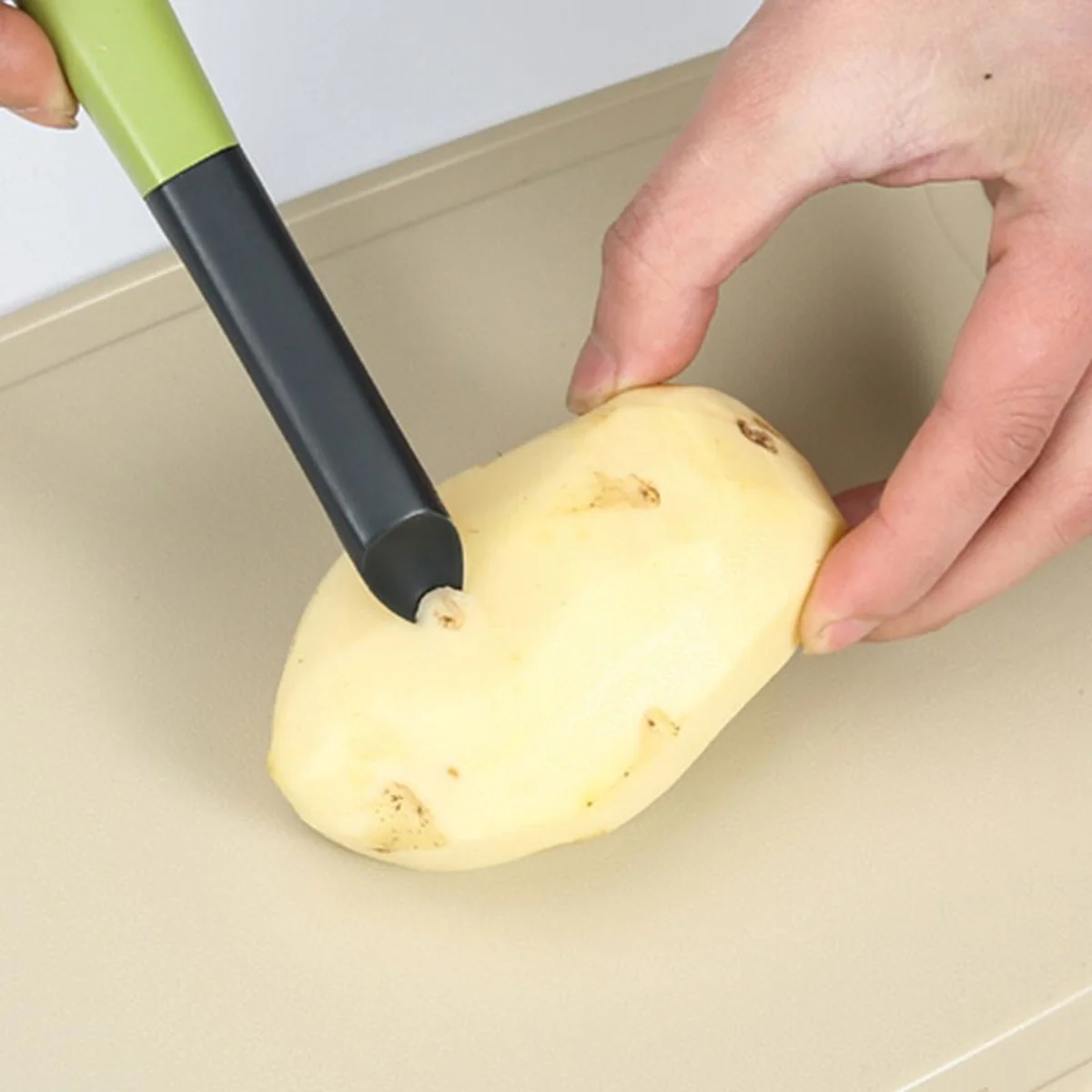 ZhangXiaoQuan Stainless steel paring knife,Lightweight and compact, Peel as thin as a cicada wing, green