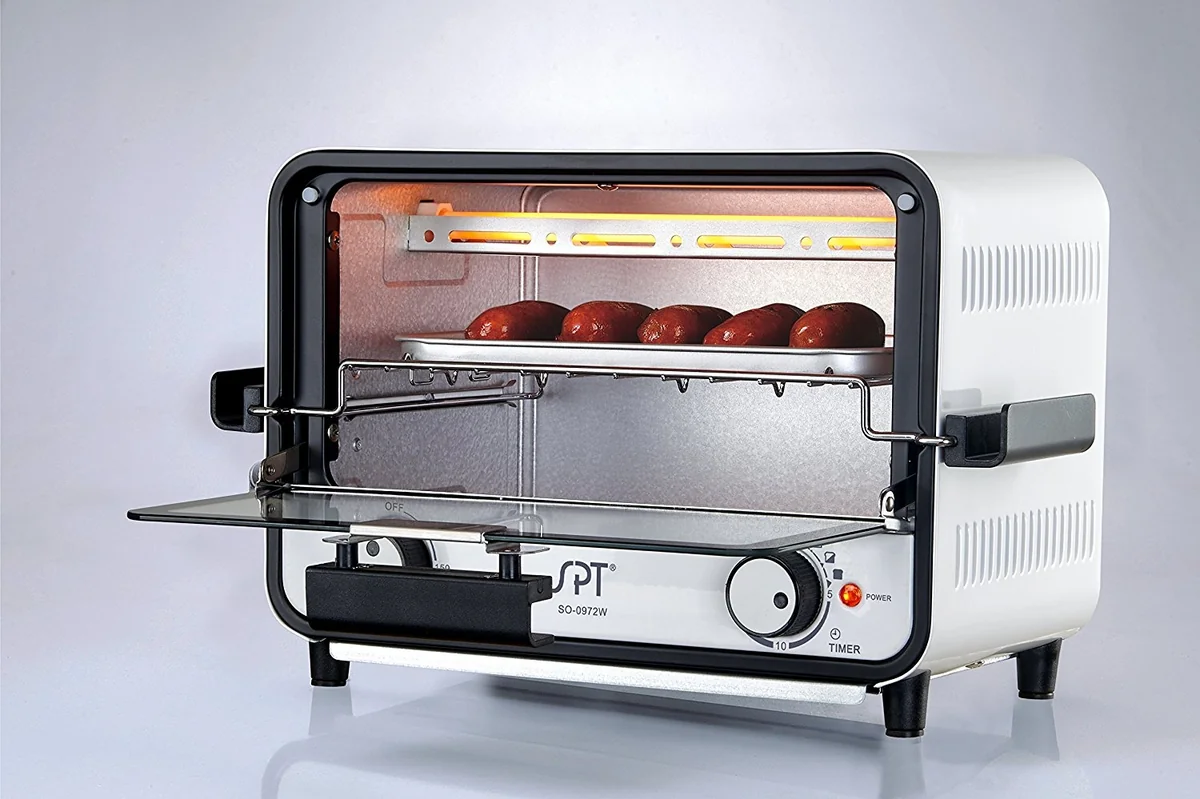SPT  Easy Grasp 2-Slice Countertop Toaster Oven  SO-0972W 9L