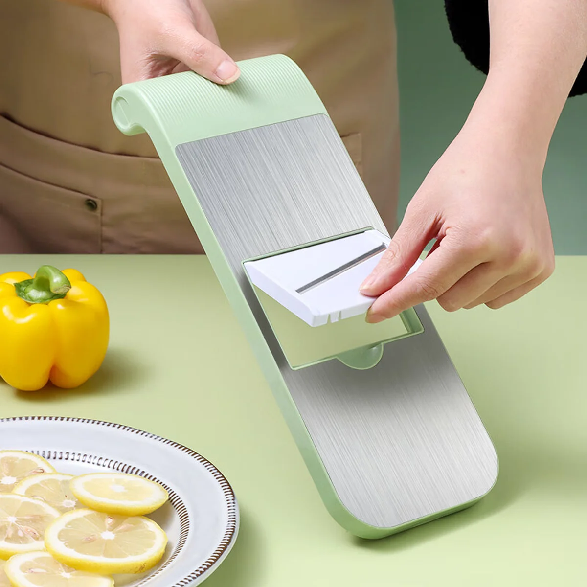 BJQCQ01 Multi-functional vegetable cutter Five knives + Hand guard BJQCQ01 Multi-functional safety hand guard