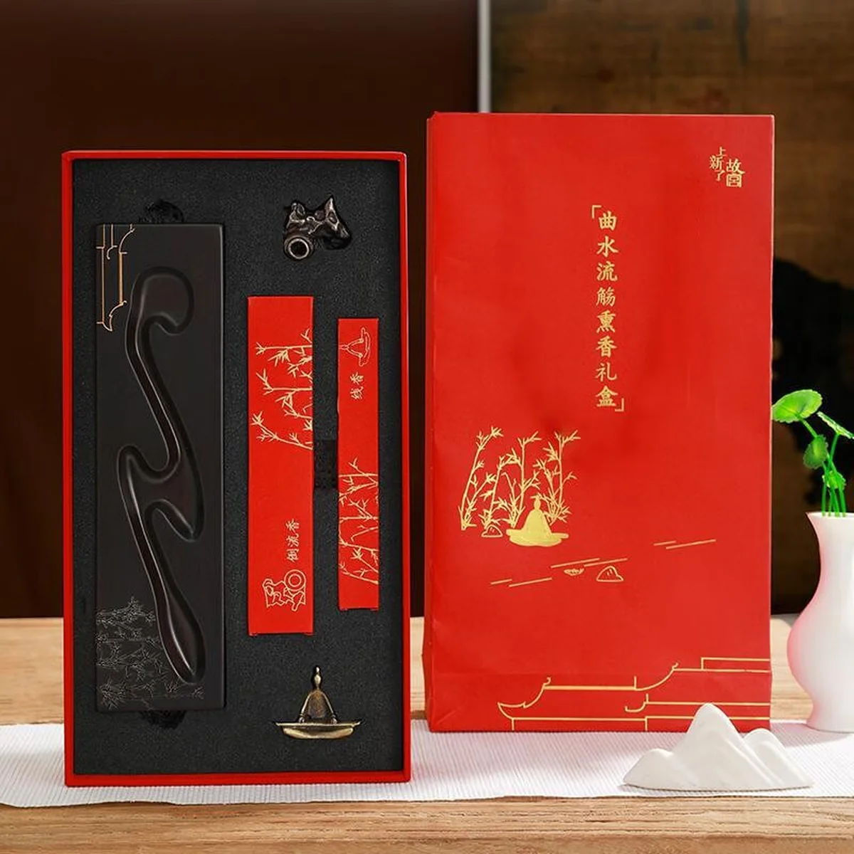 【中国直邮，时效7-15天】上新了故宫 曲水流觞熏香套装文创摆件 倒流香线香摆件礼盒 送长辈领导生日礼物 礼盒装
