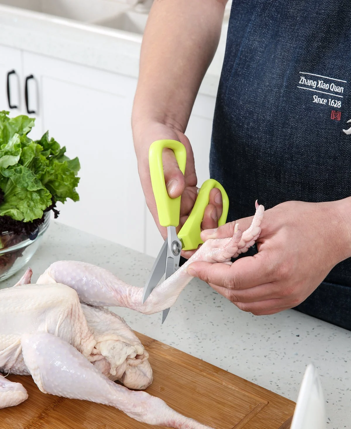 Zhang Xiao Quan Multi-purpose kitchen shears, Stainless steel chicken bone scissors, green