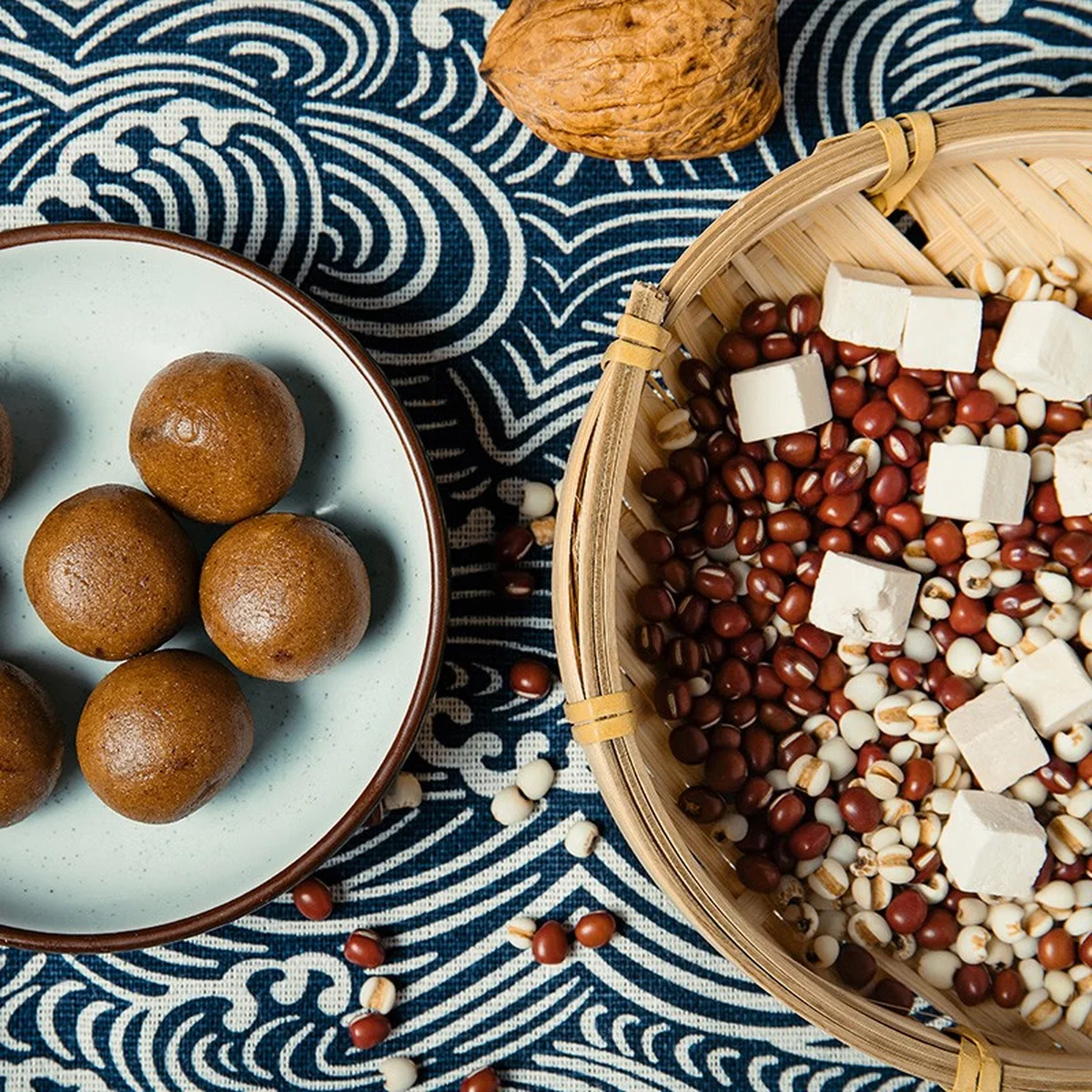 【中国直邮，时效10-15天】胡庆余堂 红豆薏米丸五谷杂粮即食零食赤小豆薏仁丸 6罐装 600g