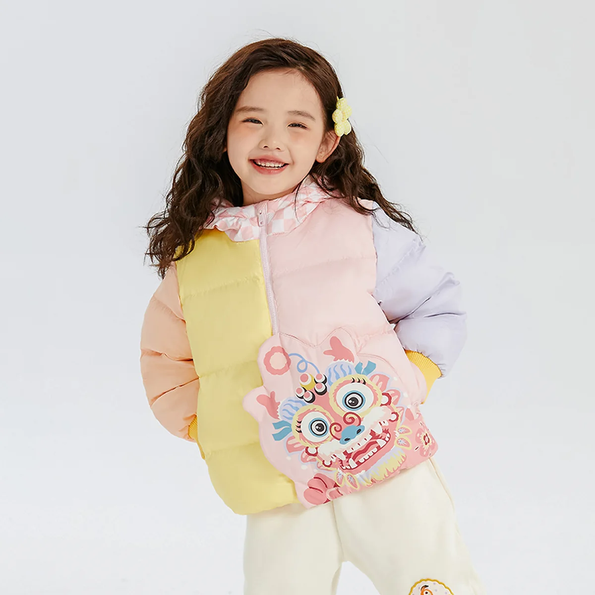 【China Direct Shipping, 10-15 days】Nianyi children's children's down jacket 2023 winter new jacket fluffy lightweight warm effect good