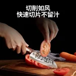 Wang Yuanji's multi-purpose stainless steel knife is hand-forged and durable