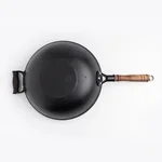 Wang Yuanji, household ancient wok cast iron pot, flat bottom with cedar cover, universal for induction cooker and gas stove, 32/34/36cm