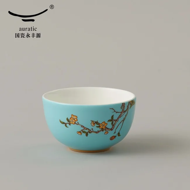 河本礫亭 白磁唐草紋茶碗 共箱 OY926 アンティークサムズコレクション