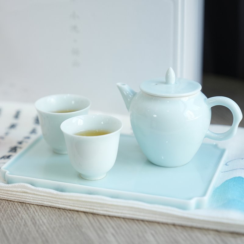 【中国直邮，时效10-15天】正山堂 小池·荷尖 4头茶具套装德化影青釉茶具 一壶两杯一茶盘 礼盒包装