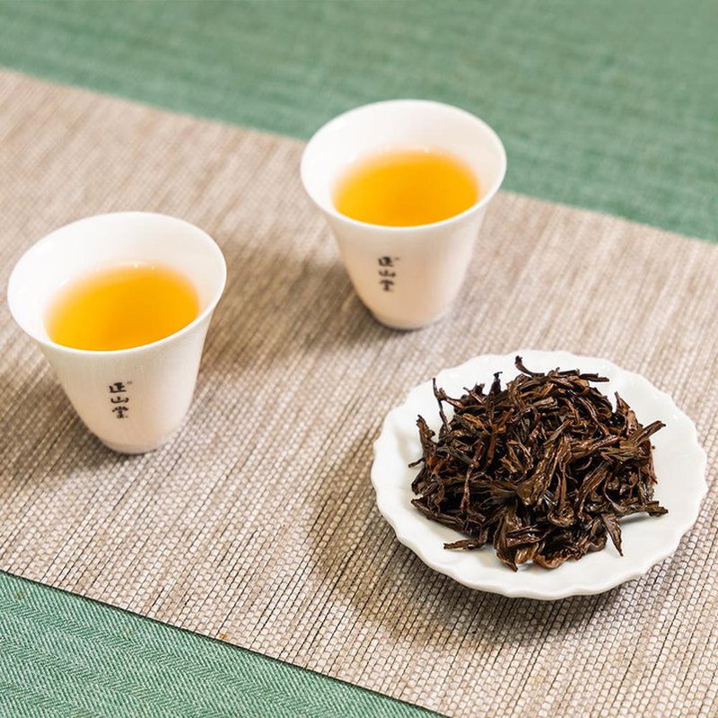 正山堂 正山小种红茶 本色罐装 50g 轻烟熏