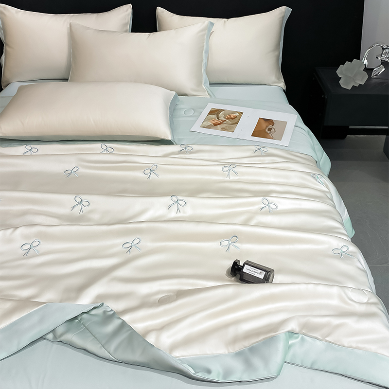 【中国直邮 时效6-10个工作日】Lullabuy凉夏 水洗冰丝刺绣蝴蝶仙境 夏凉被空调被四件套