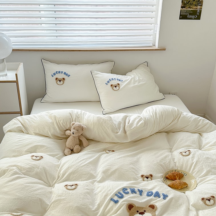 【中国直邮，时效6-10个工作日】Lullabuy 奶噗噗的小熊四件套四季居家床品套装床单被套枕套 白色