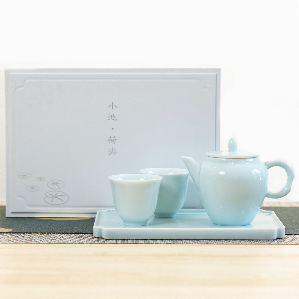 【中国直邮，时效10-15天】正山堂 小池·荷尖 4头茶具套装德化影青釉茶具 一壶两杯一茶盘 礼盒包装