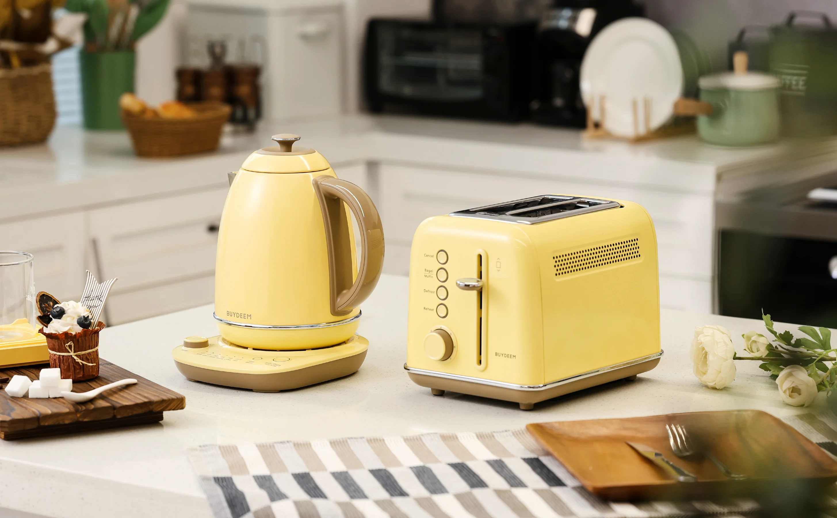 Buydeem Electric Kettle K740 Household Large Capacity Stainless Steel Hot Pot Insulated Hot Pot 1.7L detail image 5