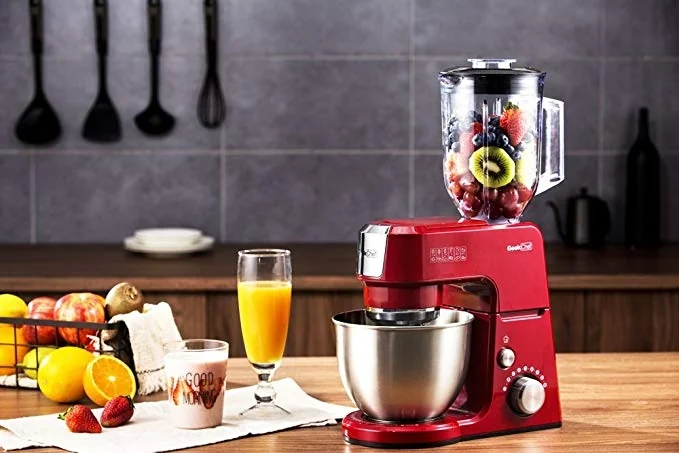 Geek Chef 2.5 Litre (L) / 2.6 quart (qt.) Mini Size 4-in-1 Die-cast Tilt Head Stand Mixer with 4 Power Outlets GM25 detail image 2