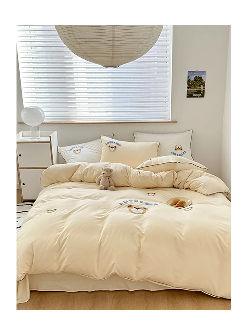 【中国直邮，时效6-10个工作日】Lullabuy 奶噗噗的小熊四件套四季居家床品套装床单被套枕套 抹茶绿 detail image 11