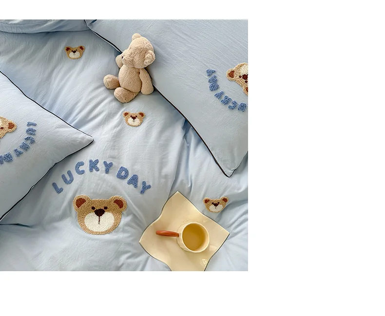 【中国直邮，时效6-10个工作日】Lullabuy 奶噗噗的小熊四件套四季居家床品套装床单被套枕套 抹茶绿 detail image 16