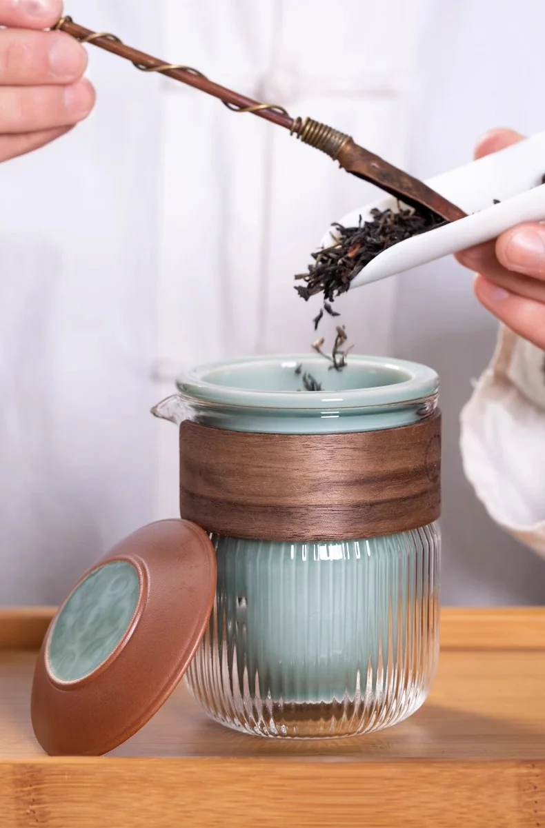 【不再补货】瓯江龙泉青瓷旅行茶具套装 简约陶瓷灰釉便携式创意一壶三杯快客杯 detail image 5
