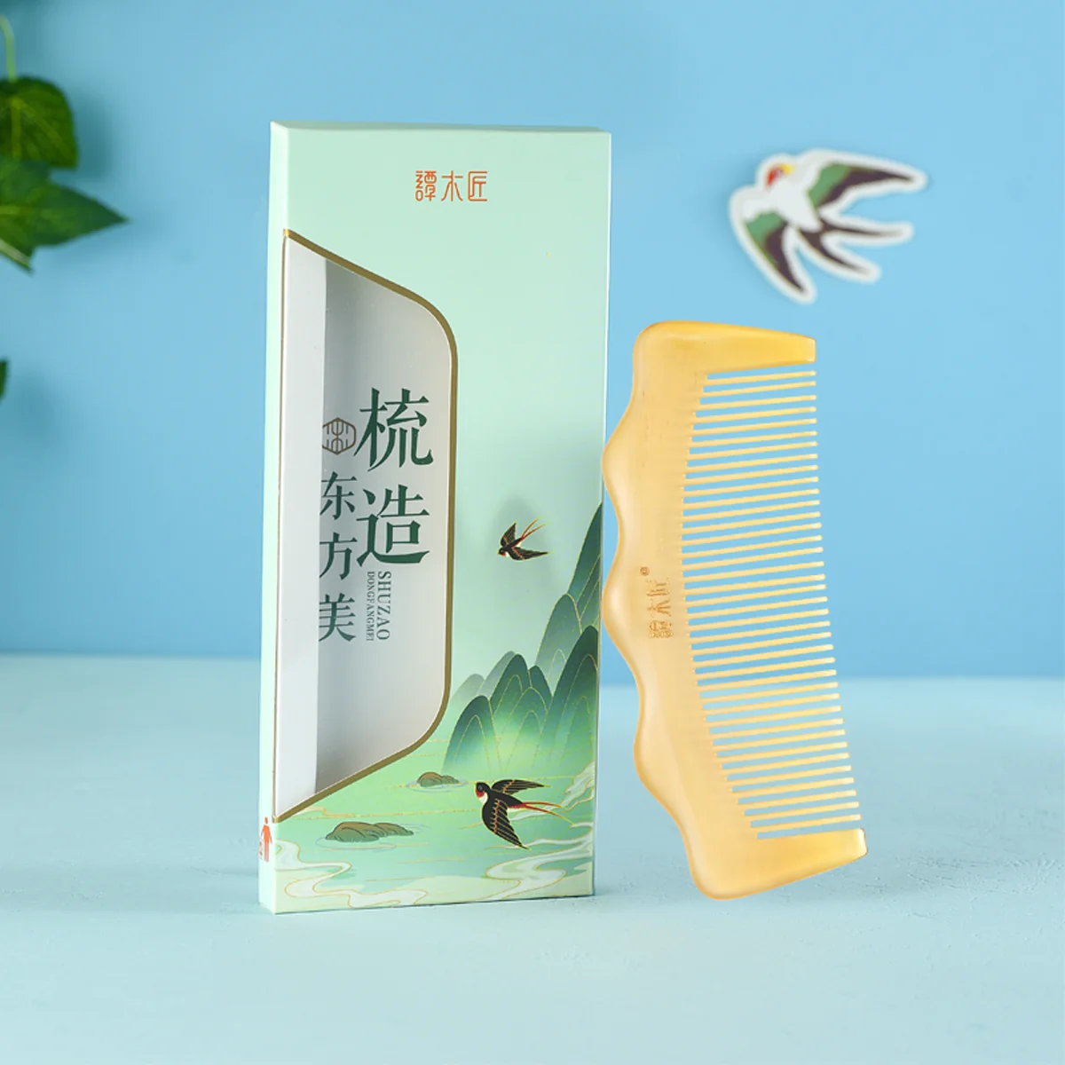 【中国直邮，时效8-20天】谭木匠 天然羊角梳 女士专用头皮经络按摩 礼盒装 detail image 8