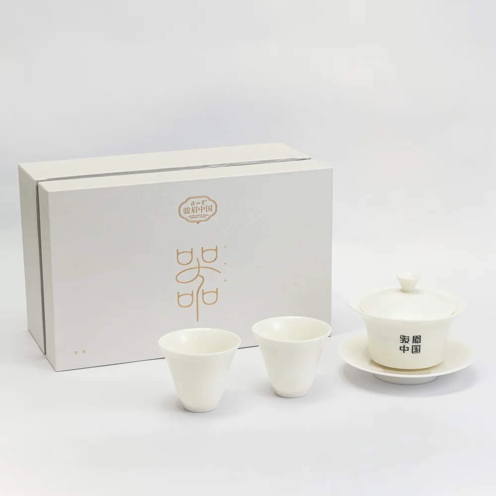 【 China Direct Mail, Delivery Time 10-15 Days 】 Zhengshan Tang Junmei Chinese Simple White Porcelain Tea Set with Bowl Cover and Tea Cup Combination detail image 5