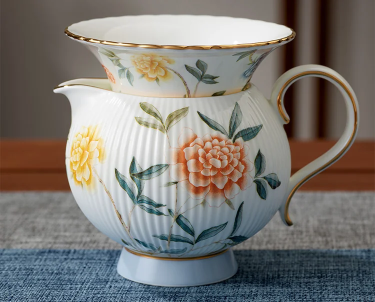 【中国直邮，时效10-15天】Auratic 国瓷永丰源月亮时光9头茶具（4人位） detail image 3