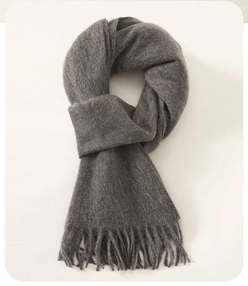 【China Direct Mail, Delivery Time 8-20 Days】HENGYUANXIANG Cashmere Scarf, Thickened for Autumn/Winter Warmth, Pure Cashmere, Solid-Color Shawl Scarf in Gift Box, Medium Grey detail image 3